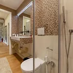 Guesthost - Domus Romana Apartmán Řím