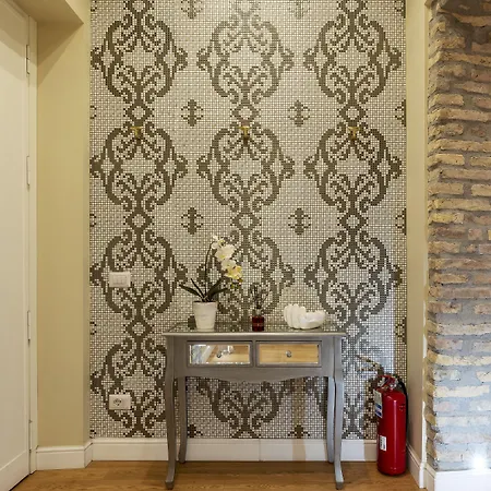 Domus Romana Apartment *